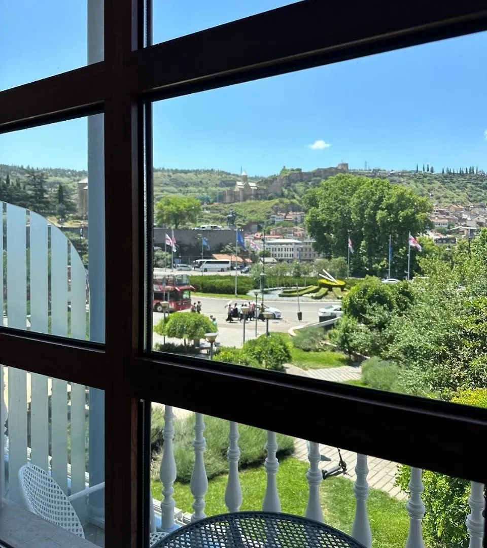 Hotel Qvino Tbilisi 3*,