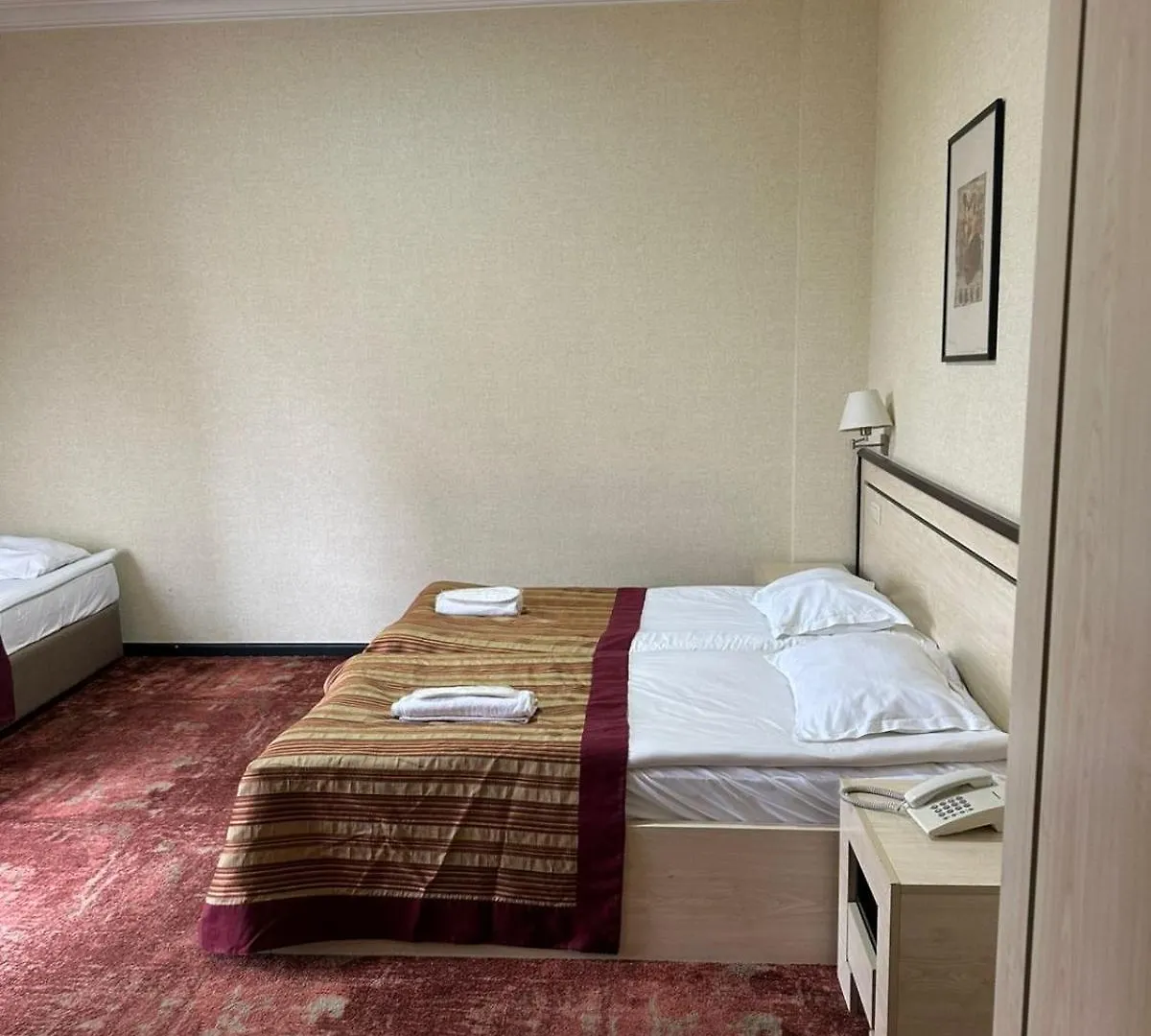Hotel Qvino Тбилиси