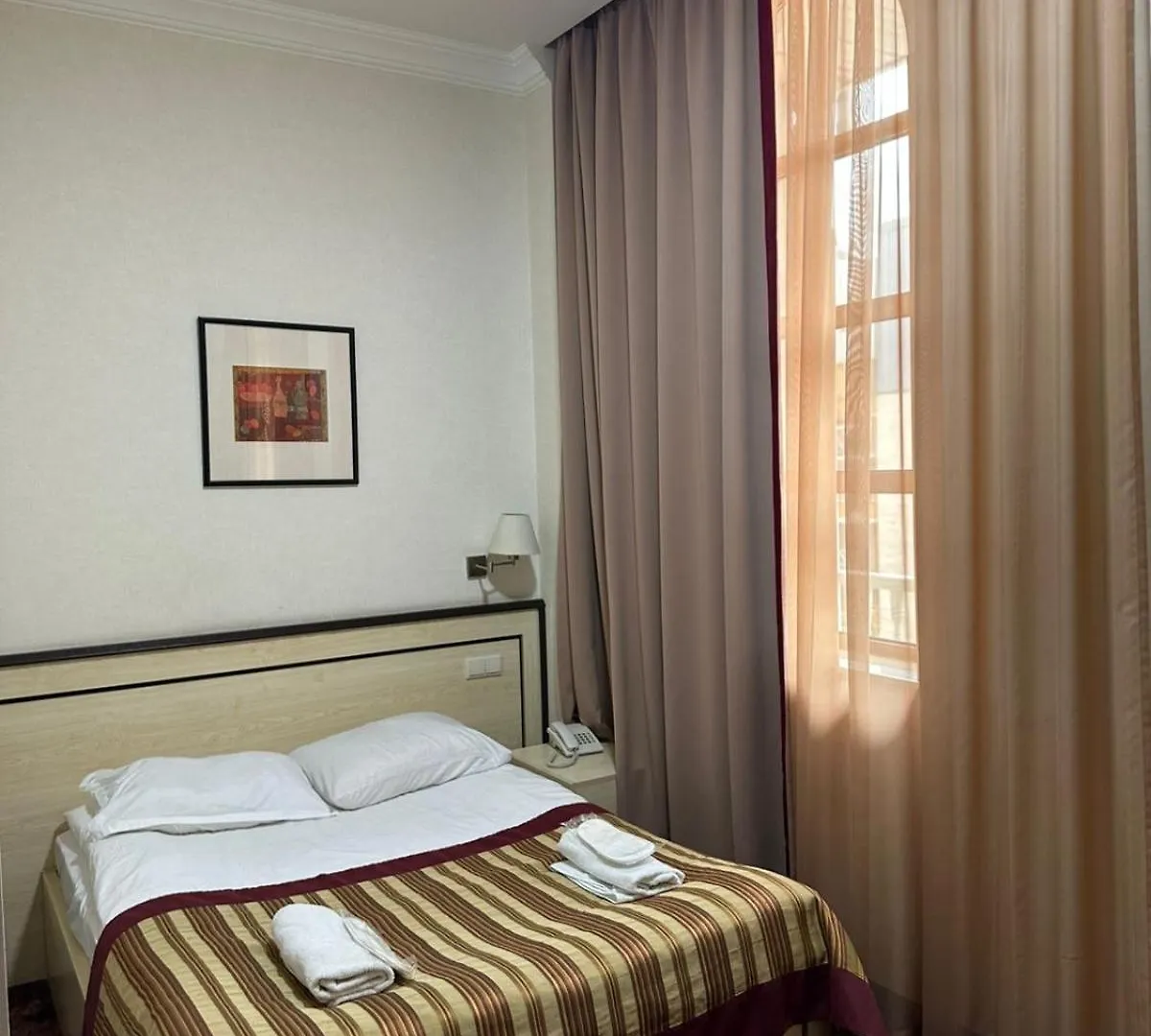Hotel Qvino Тбилиси